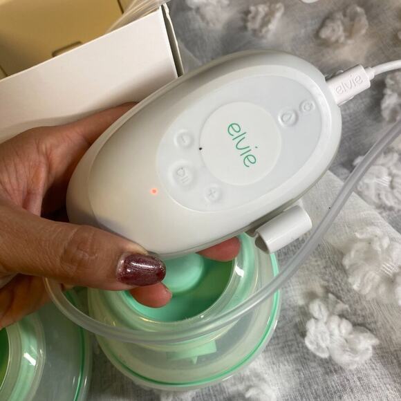 Elvie Stride Hospital-Grade Electric Pump with Extra Parts and Storage Bags - Picture 3 of 4